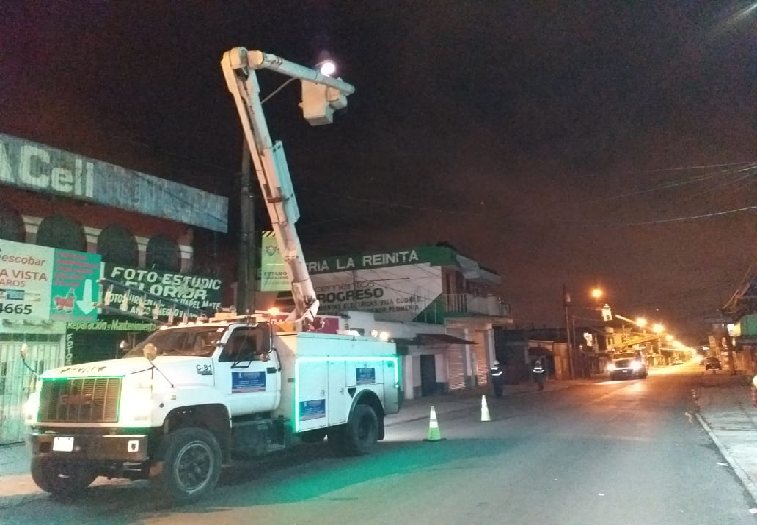 Servicios de alumbrado público e iluminación